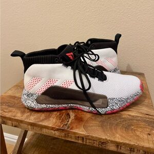 Men’s Adidas Dame 5 Sneakers